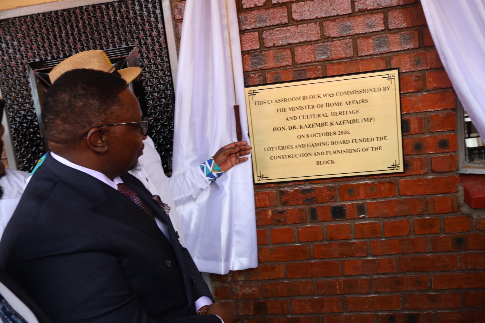 Commissioning of Dandamera Primary School and Kundayi Secondary School in Concession, Mashonaland Central Province 4